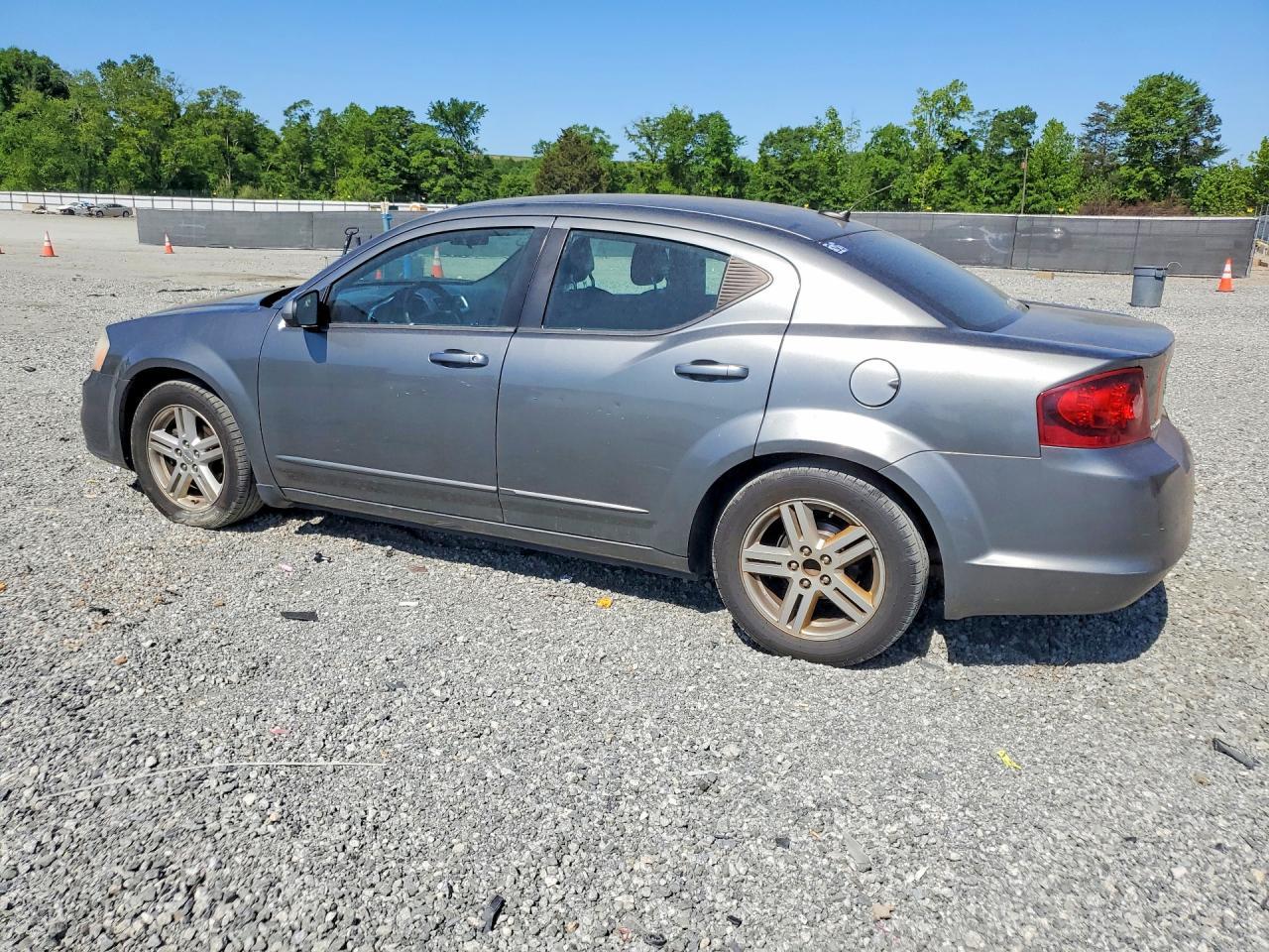 2013 Dodge Avenger Sxt - zdjęcie 2