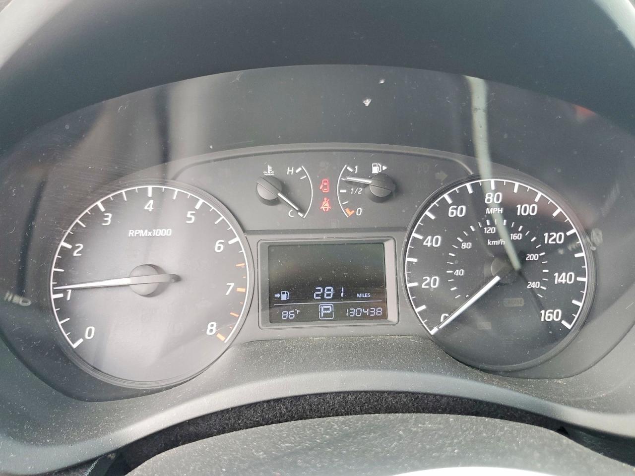 2017 Nissan Sentra S - zdjęcie 9