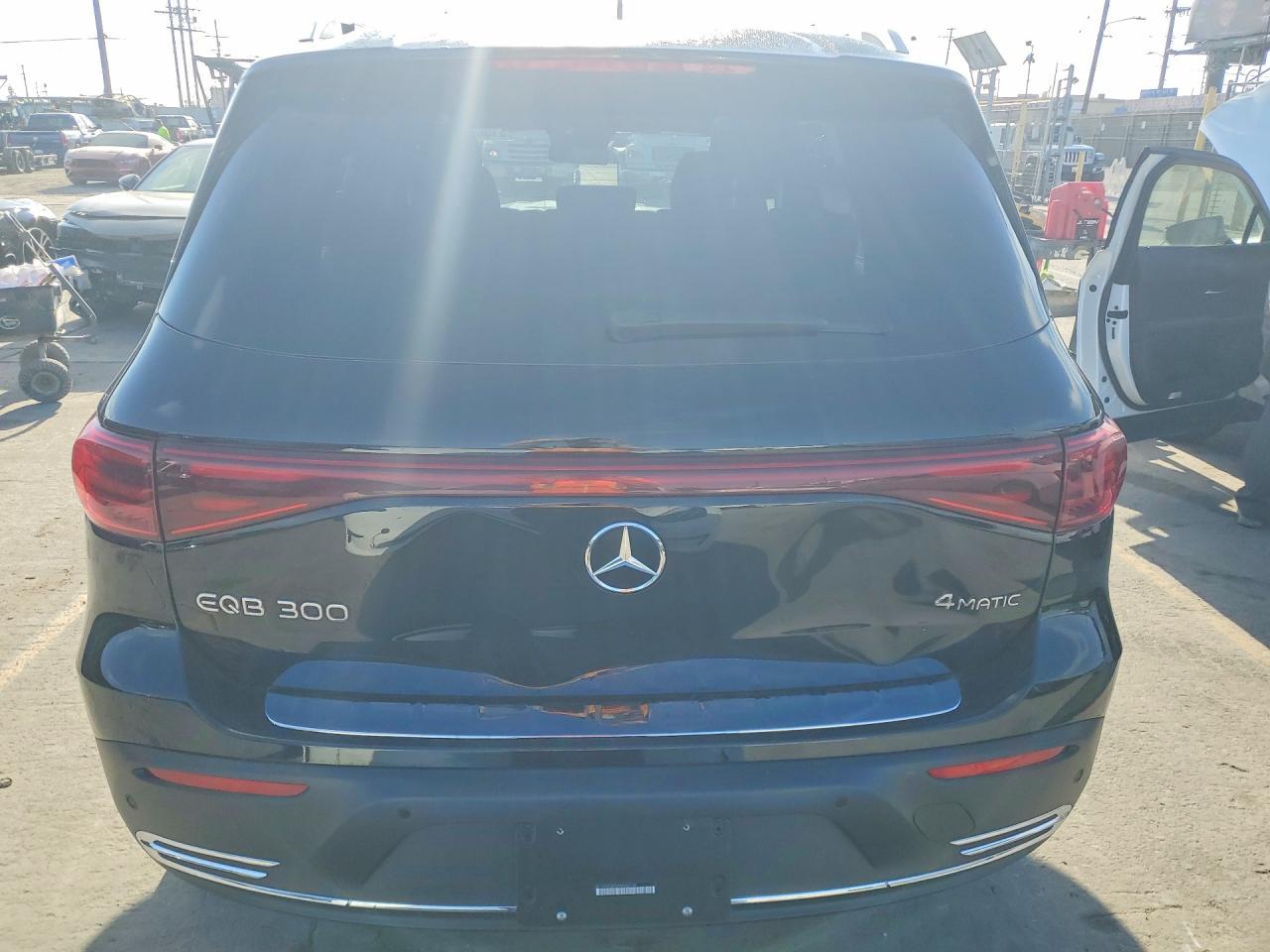 2024 Mercedes-Benz Eqb 300 4Matic - zdjęcie 6