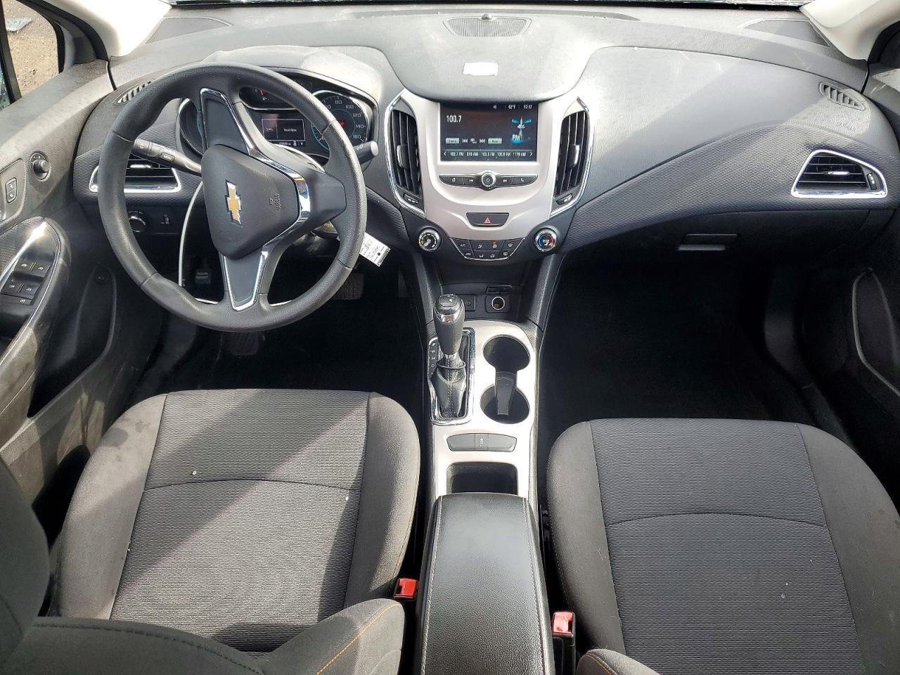 2018 Chevrolet Cruze Ls - zdjęcie 8