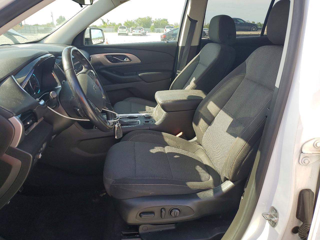 2019 Chevrolet Traverse Lt - zdjęcie 7