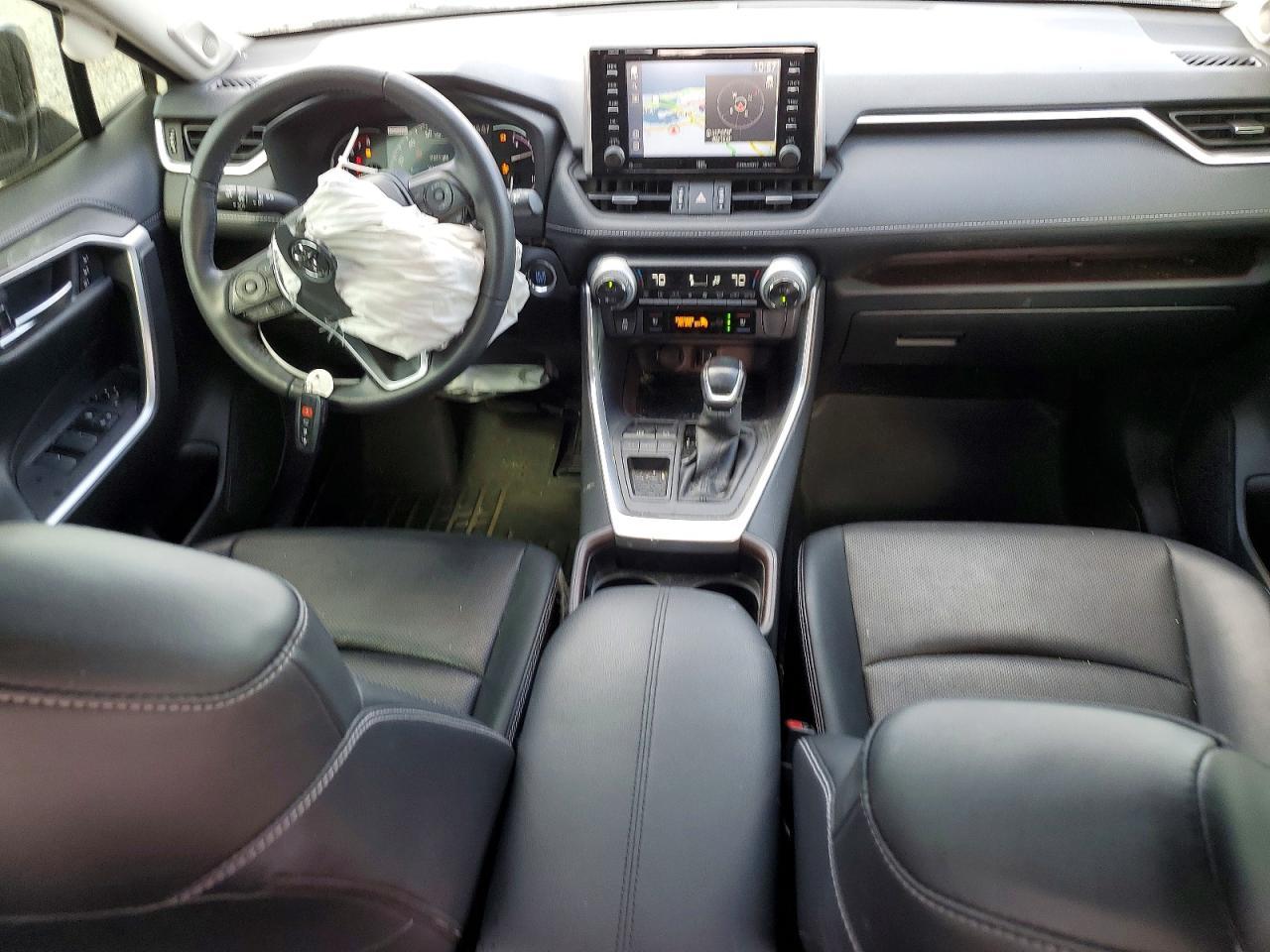 2021 Toyota Rav4 Limited - zdjęcie 8