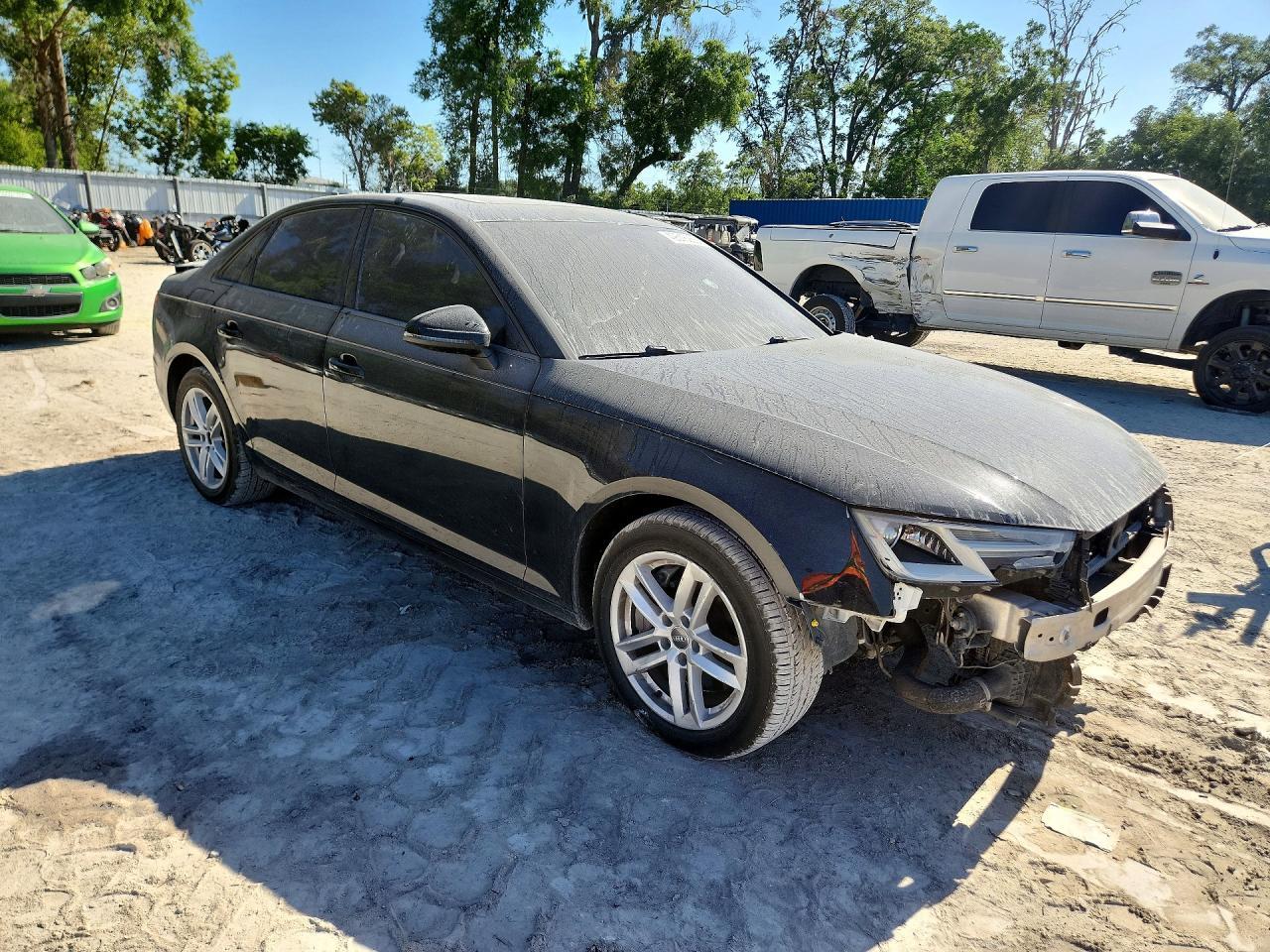 2017 Audi A4 Premium - zdjęcie 4