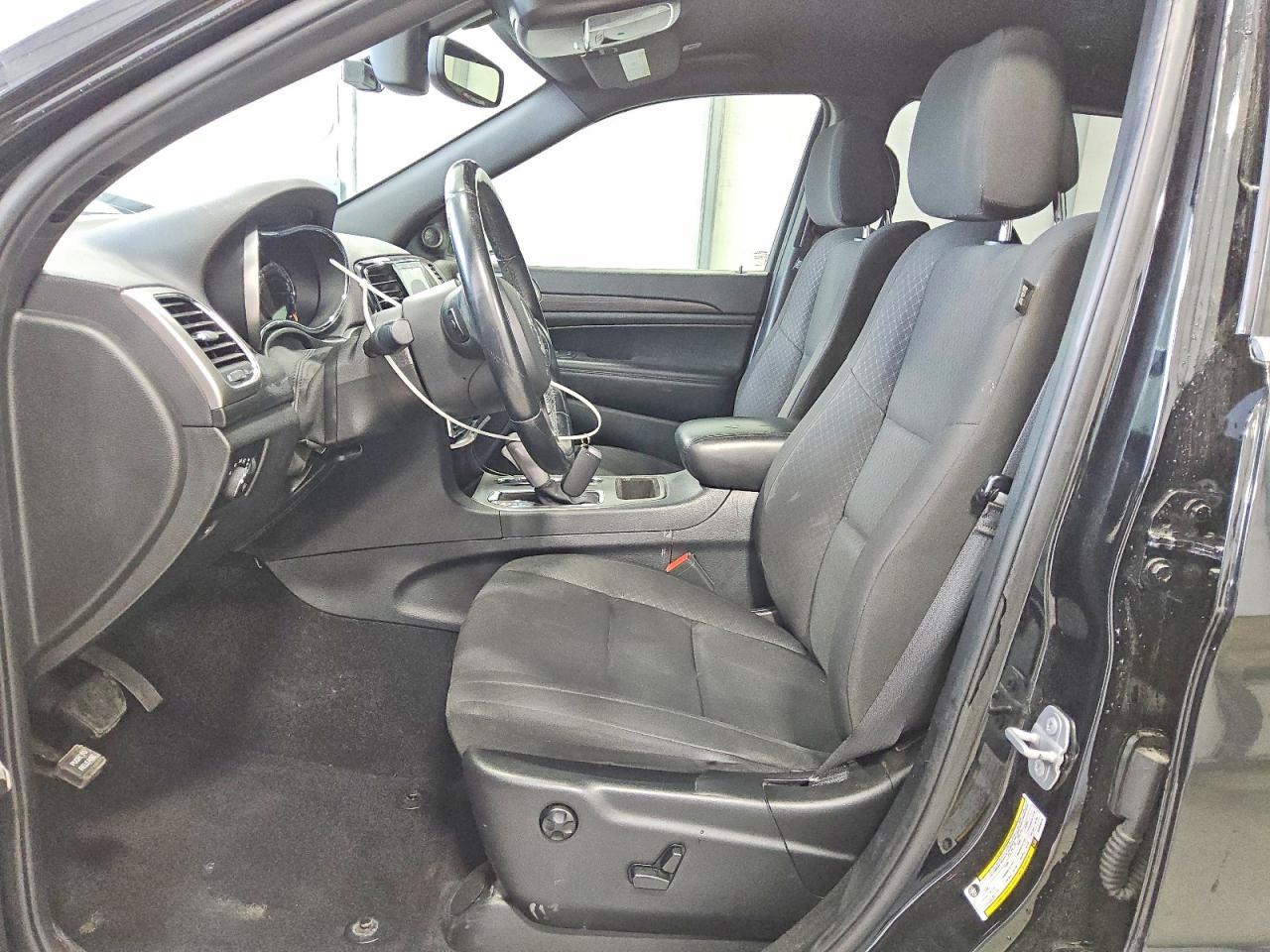 2019 Jeep Grand Cherokee Laredo - zdjęcie 7