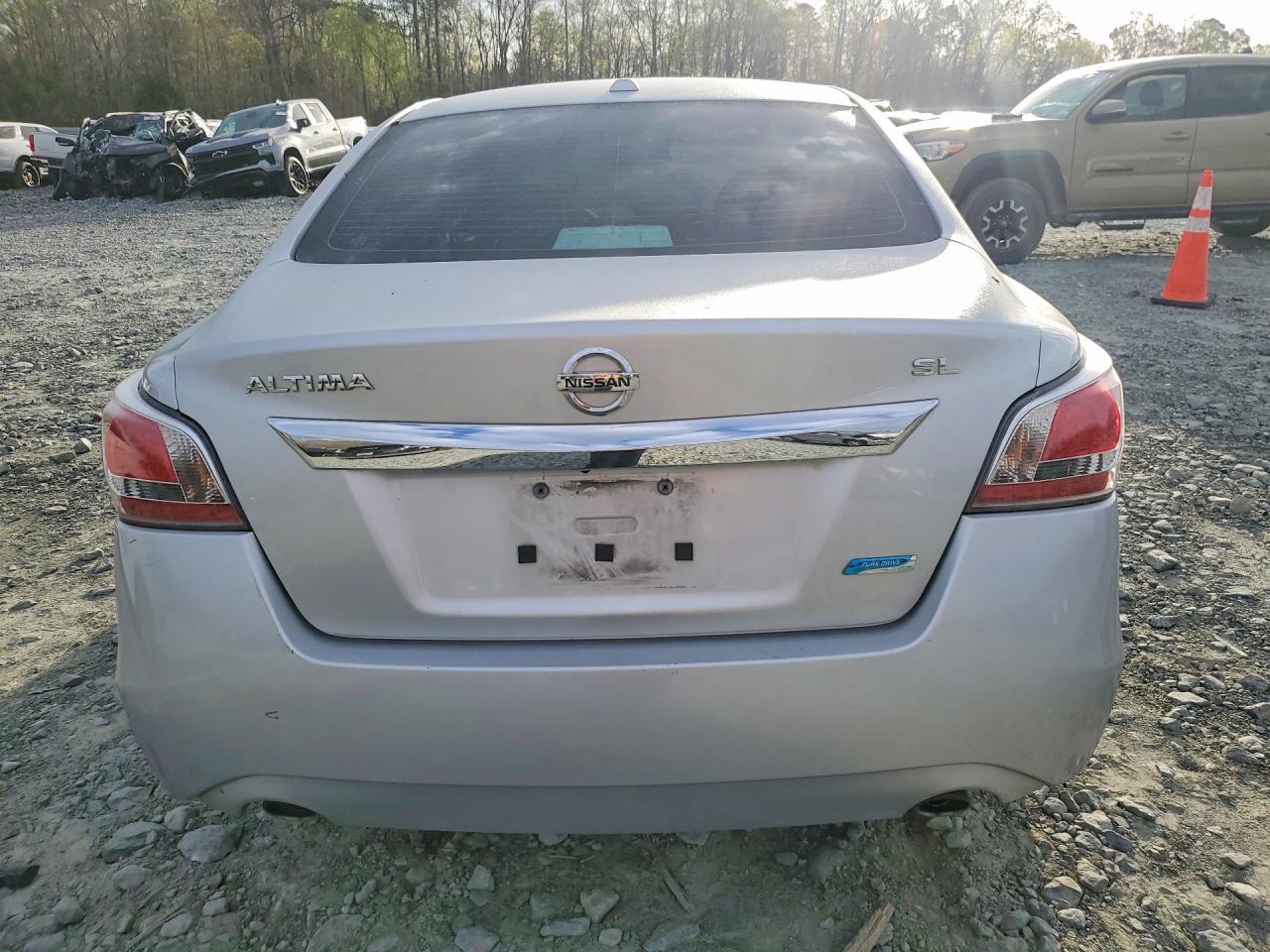 2014 Nissan Altima 2.5 - zdjęcie 6