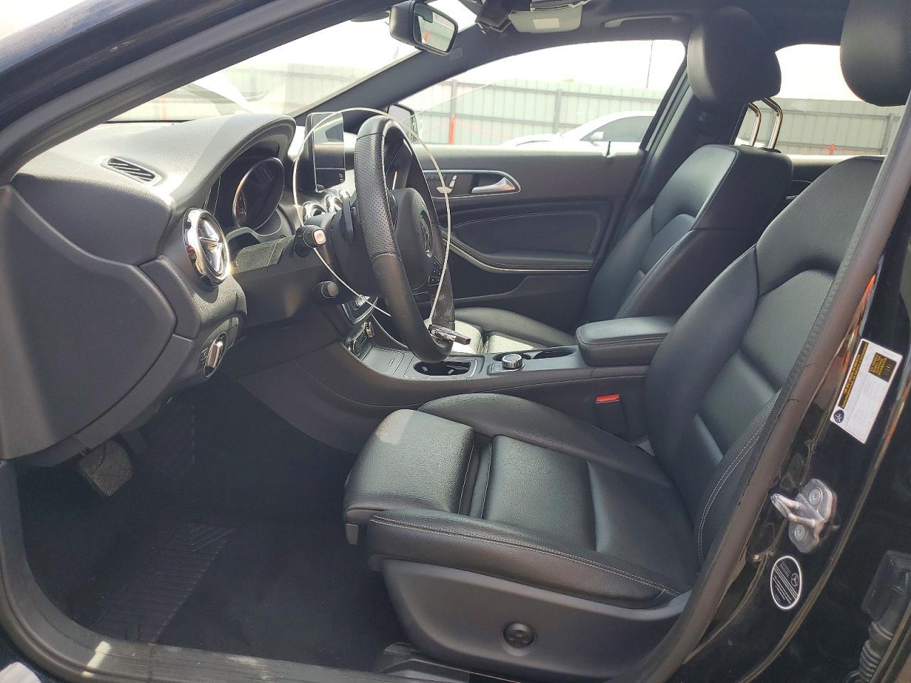 2019 Mercedes-Benz Gla 250 - zdjęcie 7