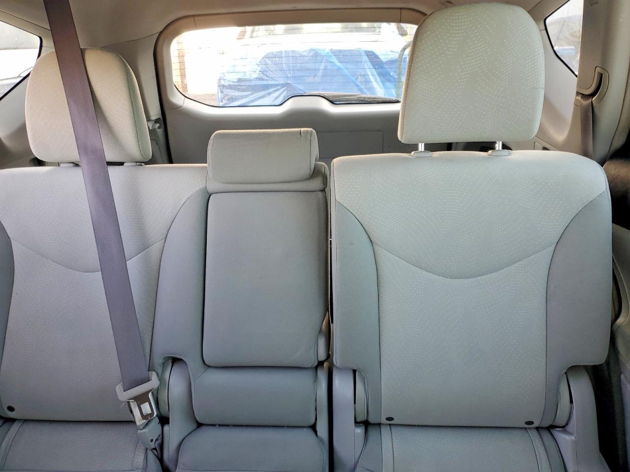 2014 Toyota Prius V Three - zdjęcie 10