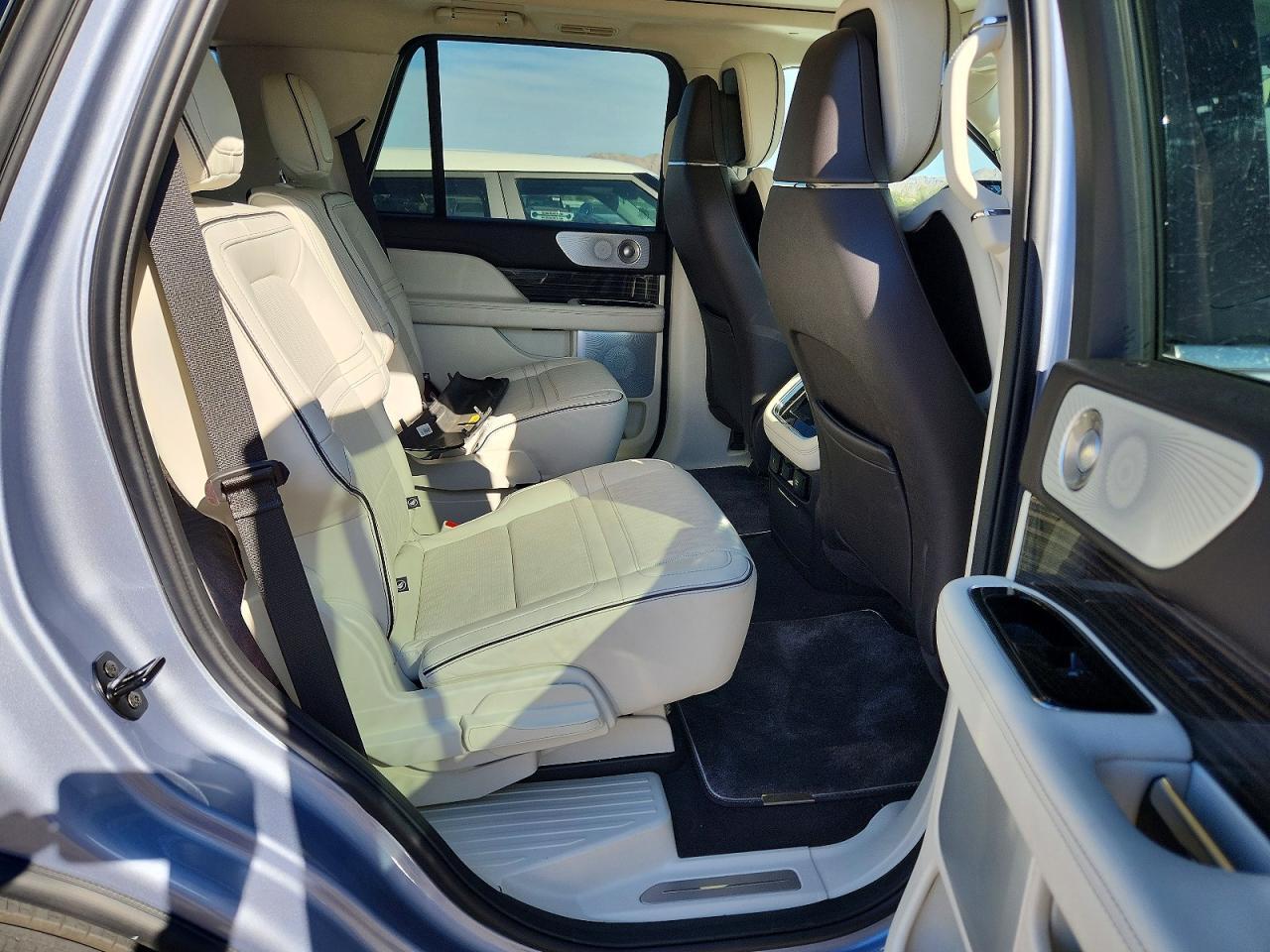 2023 Lincoln Navigator Black Label - zdjęcie 11