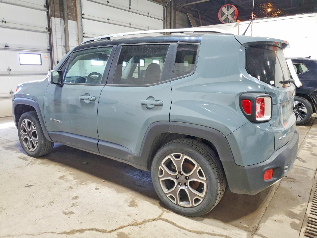 2017 Jeep Renegade Limited - zdjęcie 2