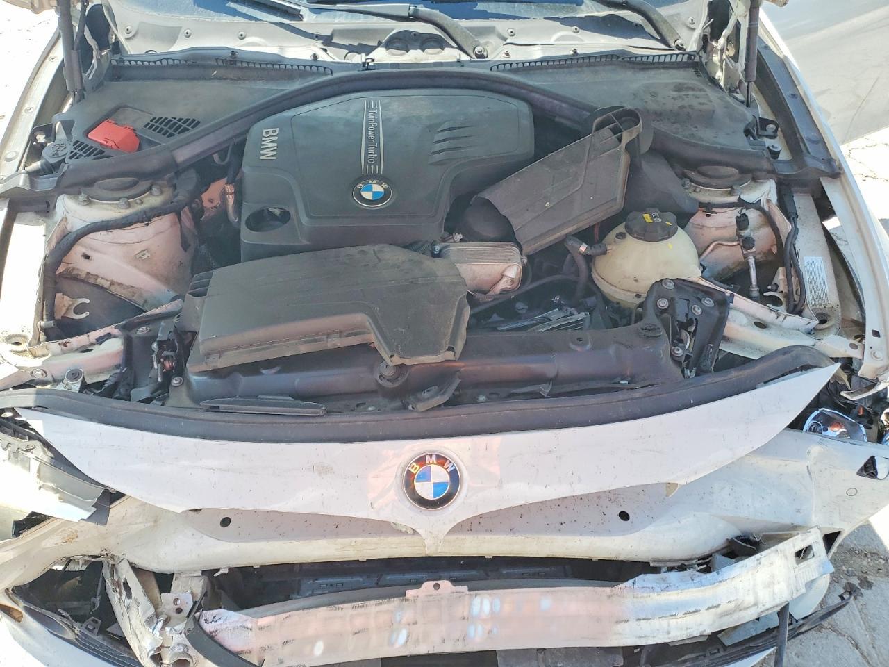 2015 BMW 328 Xi - zdjęcie 11