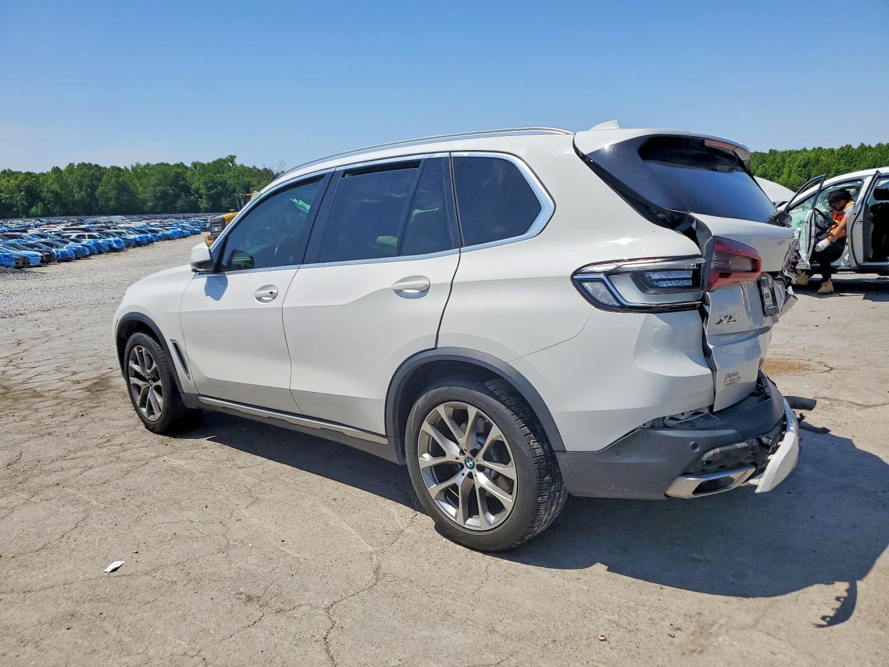 2020 BMW X5 Sdrive 40I - zdjęcie 2