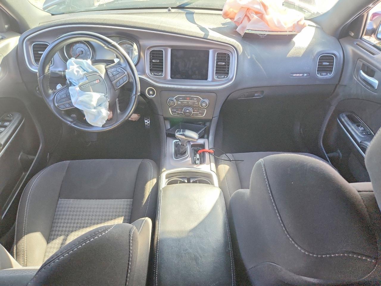 2020 Dodge Charger Scat Pack - zdjęcie 8