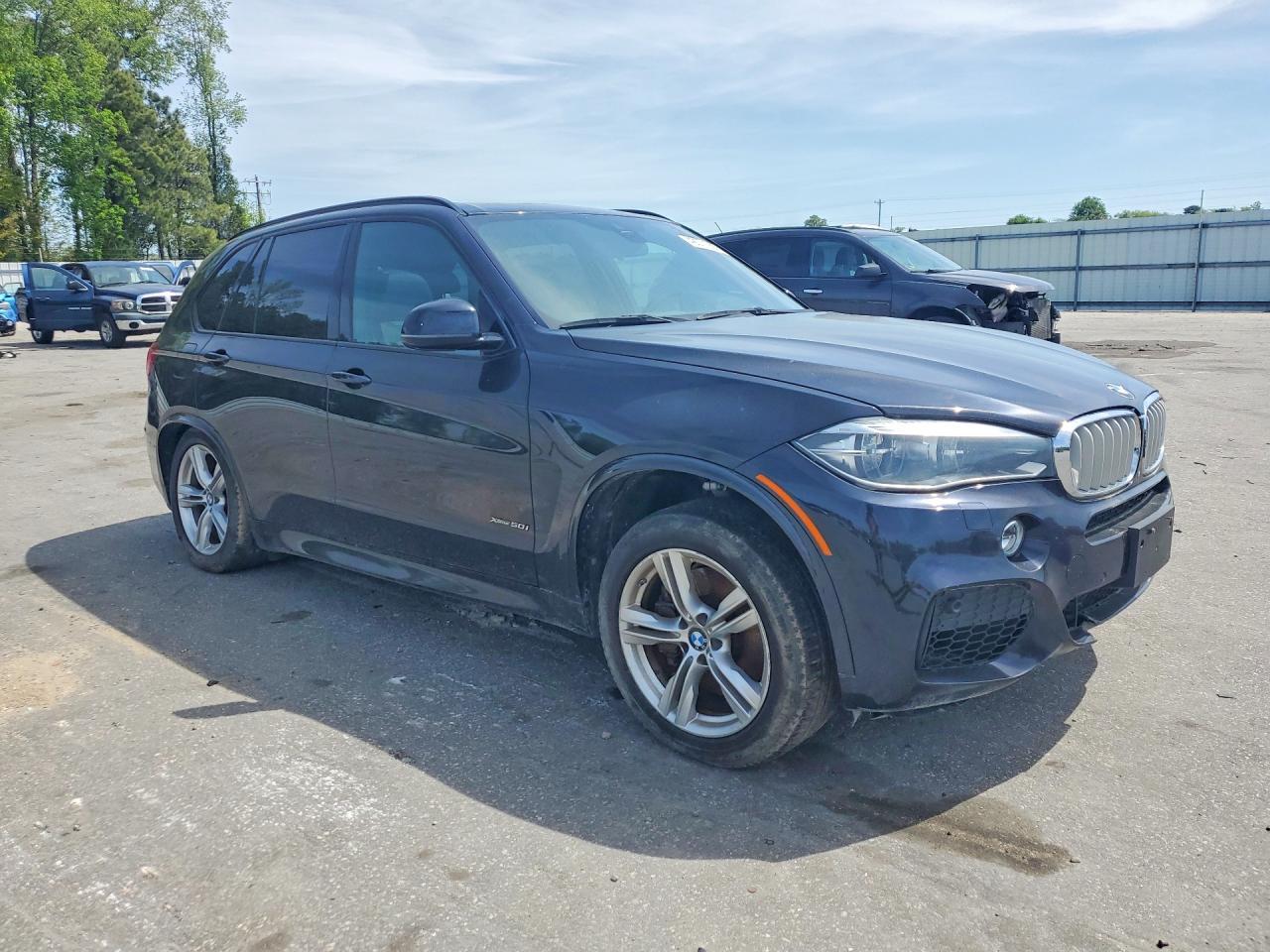 2016 BMW X5 xDrive50I - zdjęcie 4