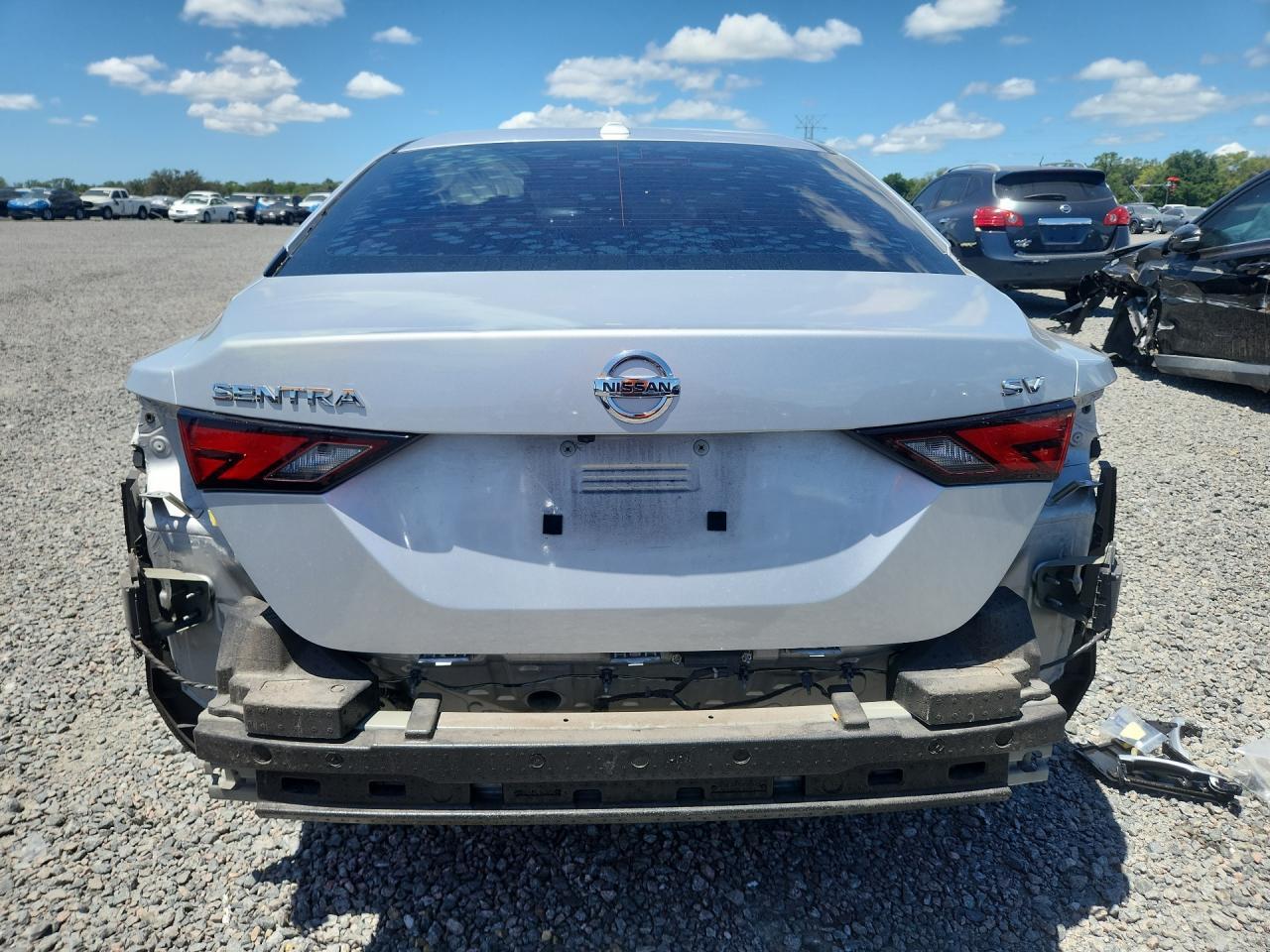 2021 Nissan Sentra Sv - zdjęcie 6