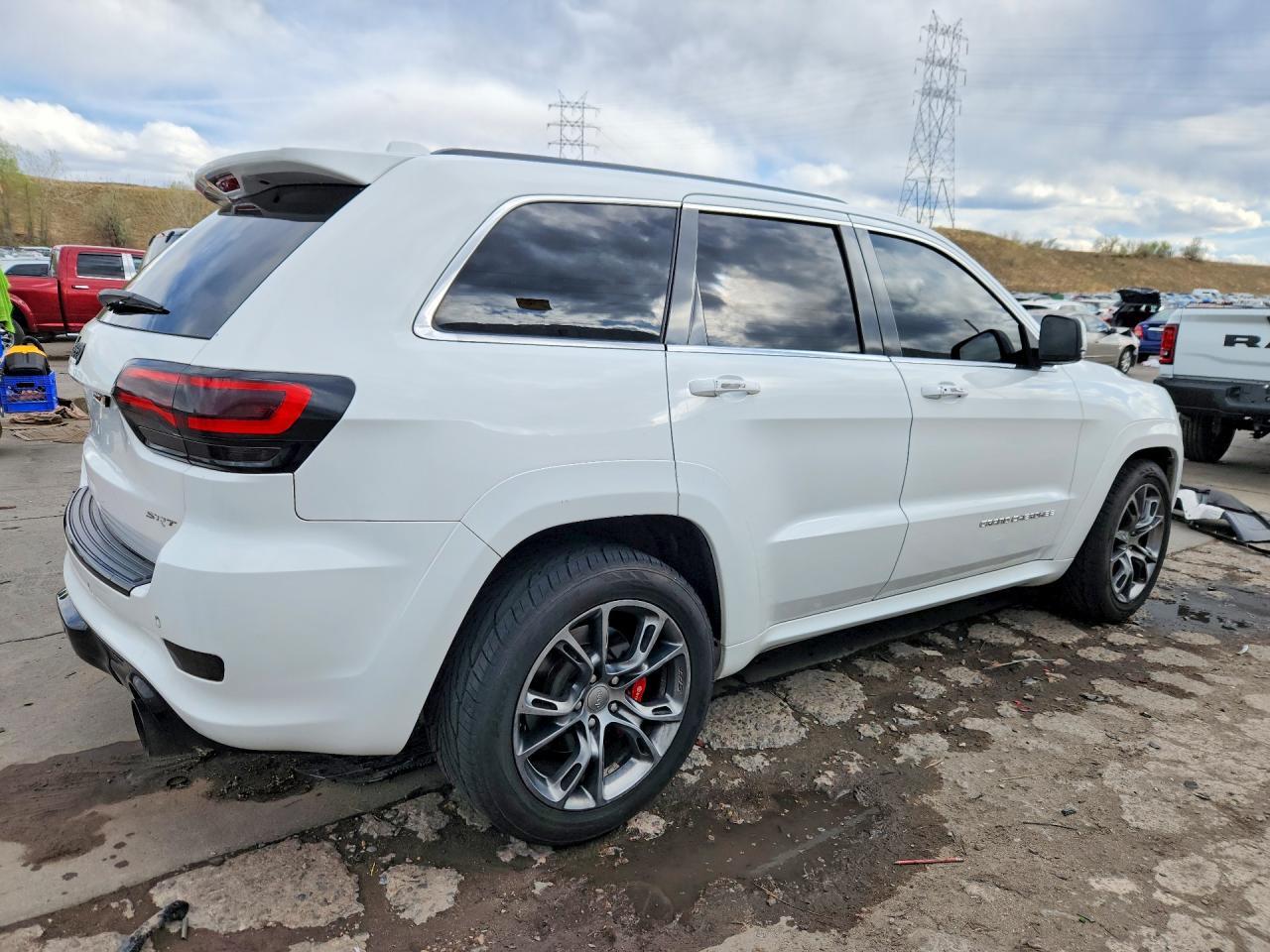 2014 Jeep Grand Cherokee Srt-8 - zdjęcie 3