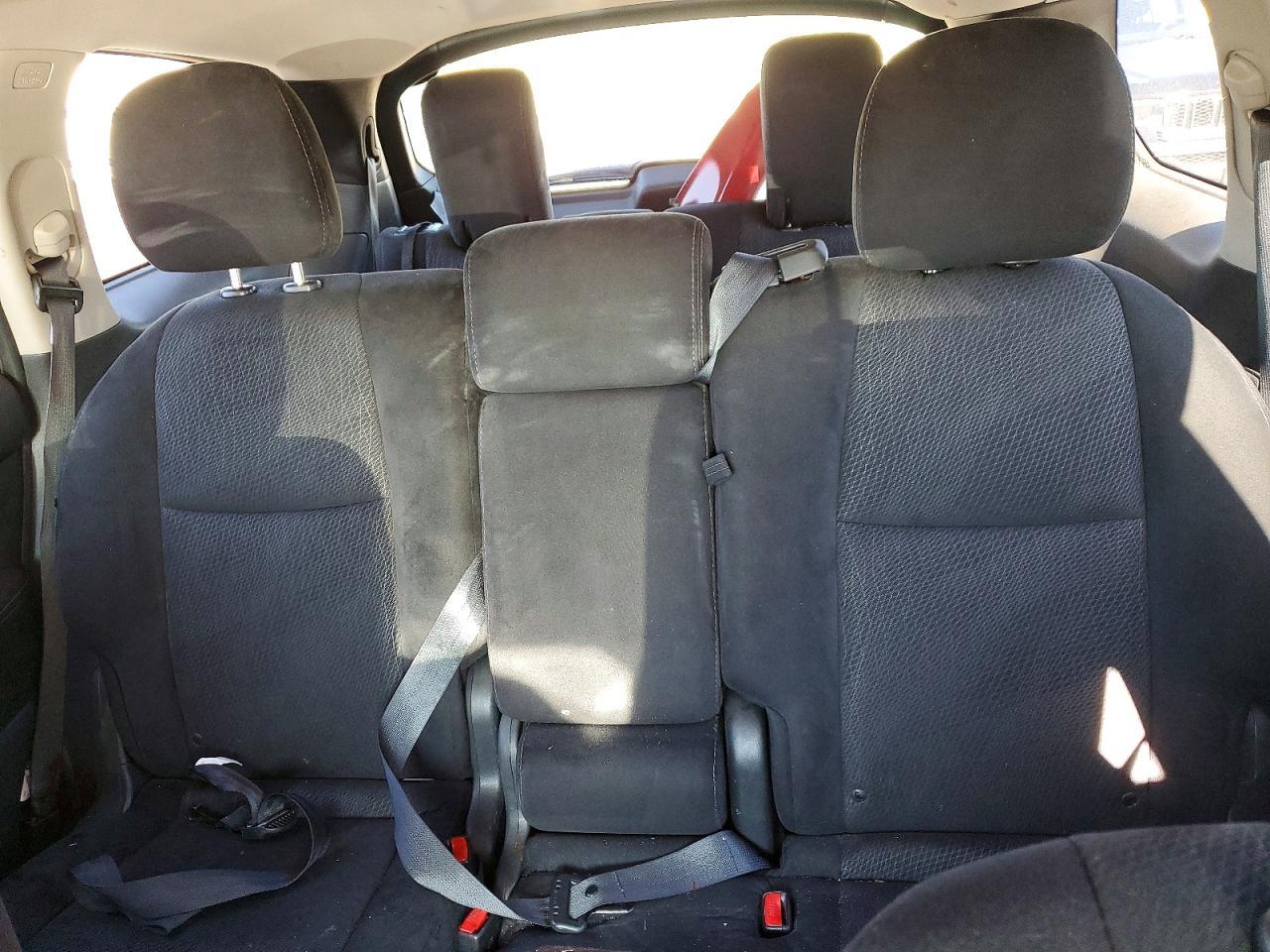 2016 Nissan Pathfinder - zdjęcie 10