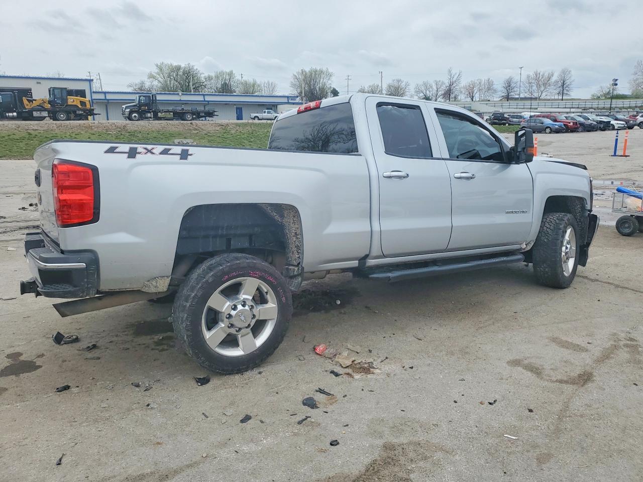2018 Chevrolet Silverado K2500 Heavy Duty - zdjęcie 3