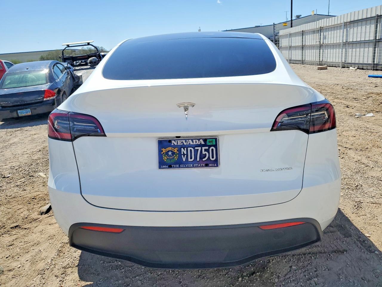2023 Tesla Model Y - zdjęcie 6
