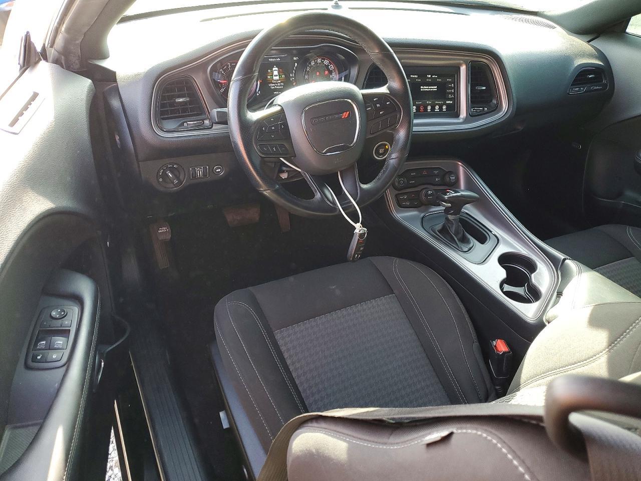 2023 Dodge Challenger Sxt - zdjęcie 8