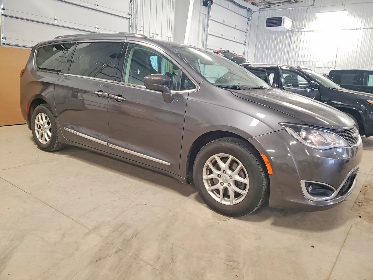 2020 Chrysler Pacifica Touring L - zdjęcie 4