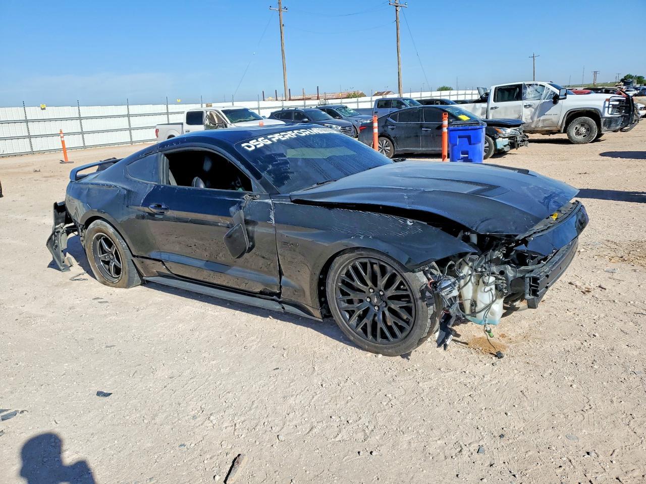 2020 Ford Mustang Gt - zdjęcie 4