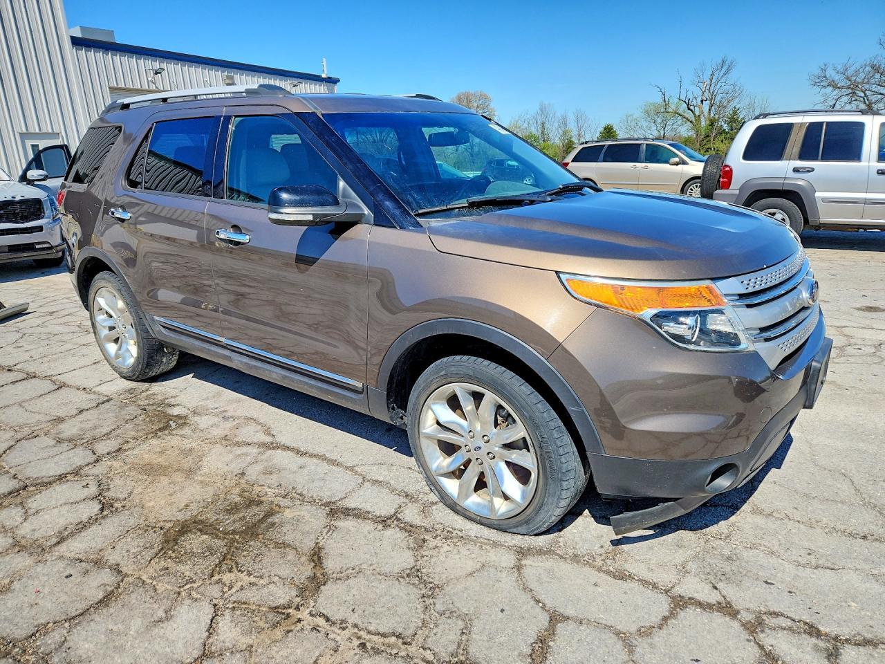 2015 Ford Explorer Xlt - zdjęcie 4