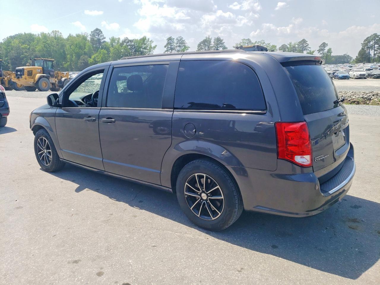 2018 Dodge Grand Caravan Gt - zdjęcie 2