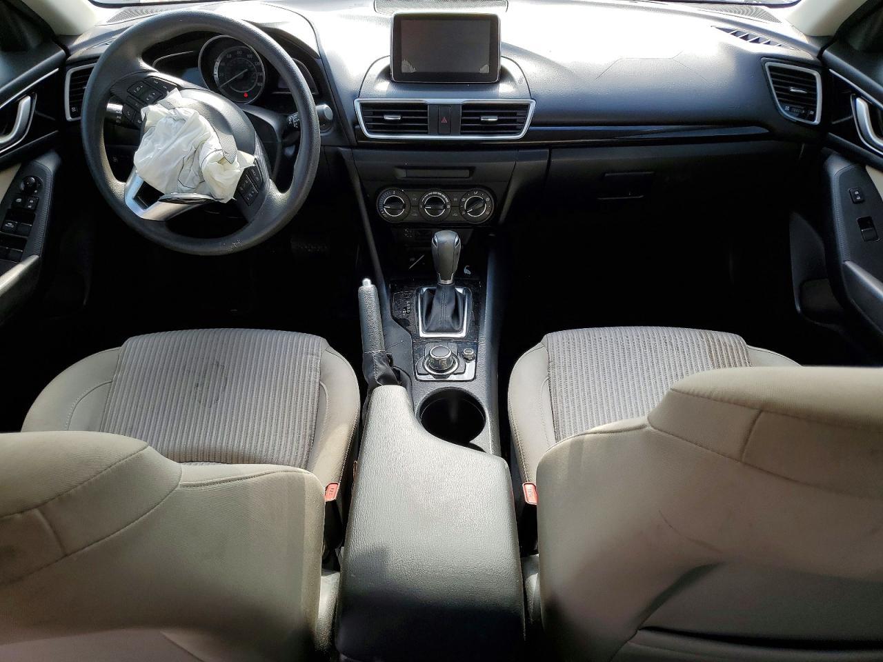 2016 Mazd 3 - zdjęcie 8