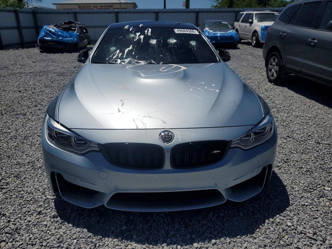 2017 BMW M4 - zdjęcie 5