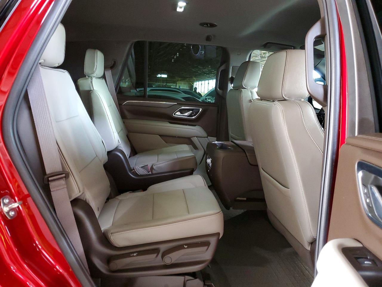 2024 GMC Yukon Slt - zdjęcie 11