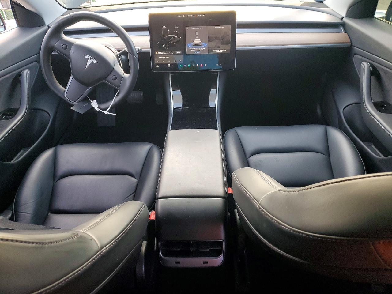 2018 Tesla Model 3 - zdjęcie 8