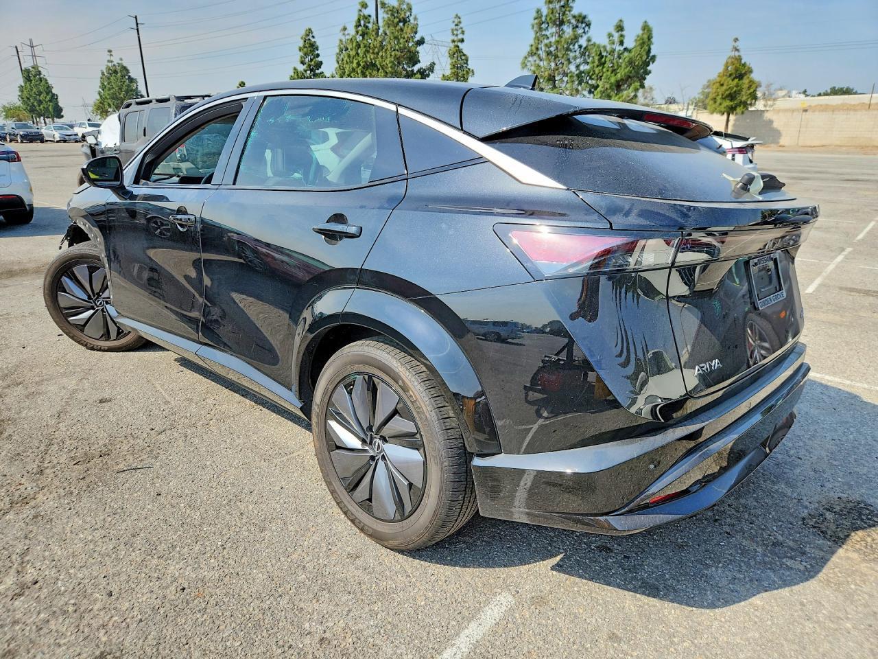 2025 Nissan Ariya Evolve+ - zdjęcie 2