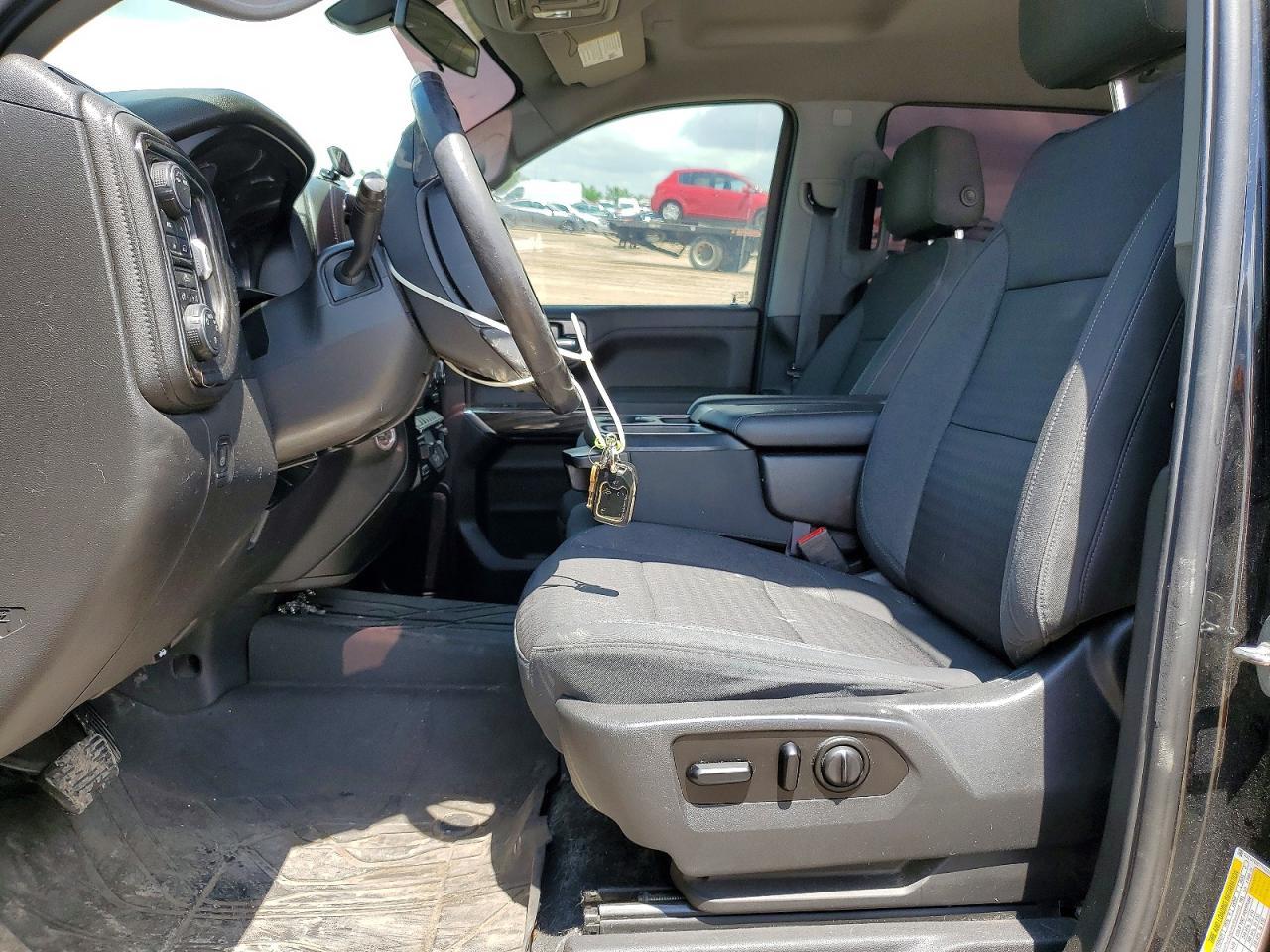 2021 Chevrolet Silverado K1500 Lt - zdjęcie 7