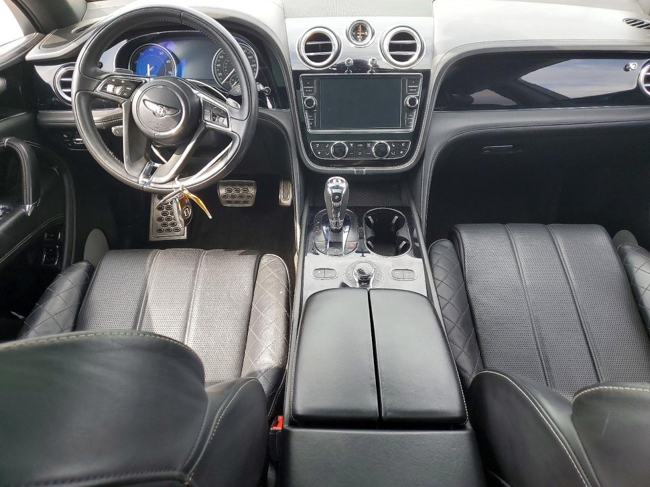 2017 Bentley Bentayga - zdjęcie 8