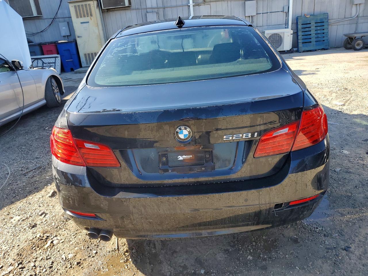2015 BMW 528I - zdjęcie 6
