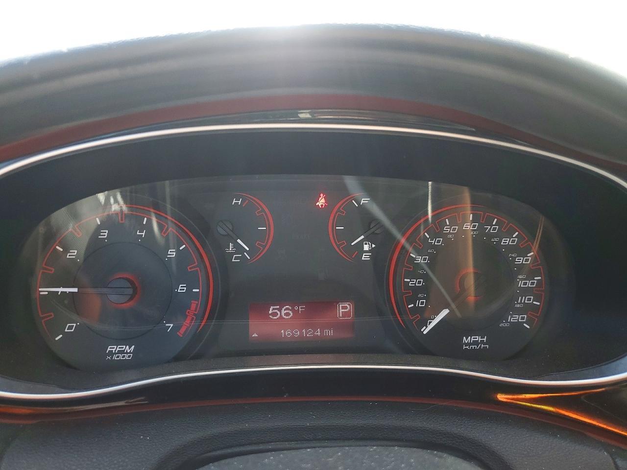 2016 Dodge Dart Sxt - zdjęcie 9