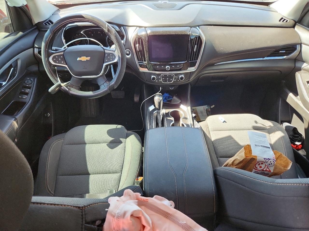 2020 Chevrolet Traverse Lt - zdjęcie 8