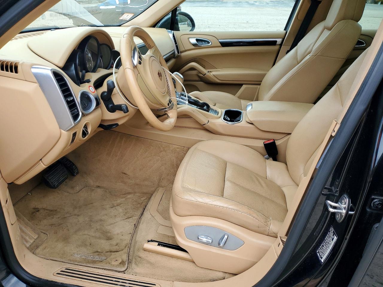 2014 Porsche Cayenne - zdjęcie 7