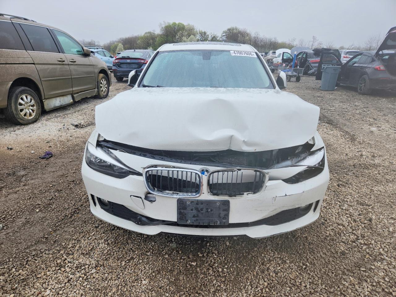 2015 BMW 320 I xDrive - zdjęcie 5