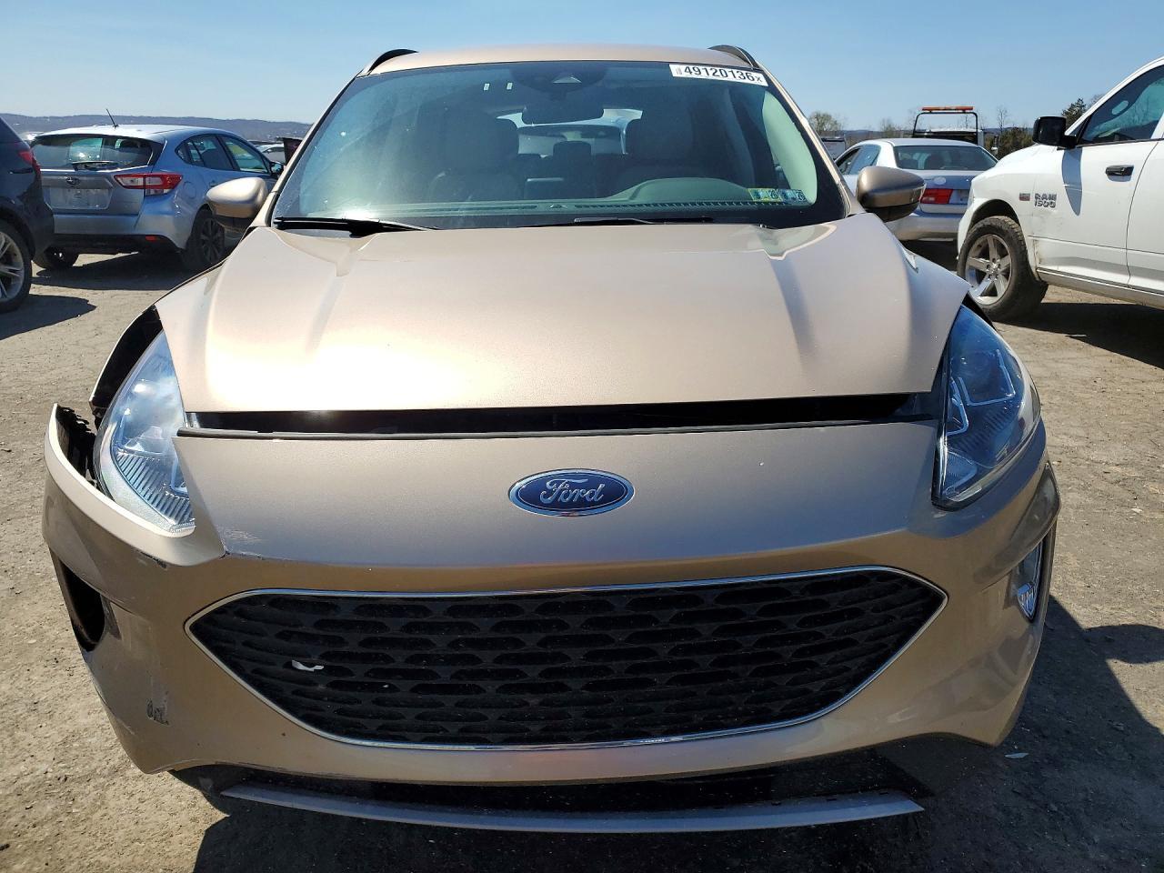 2021 Ford Escape Sel - zdjęcie 5