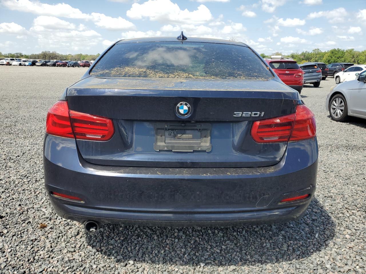 2017 BMW 320 I - zdjęcie 6