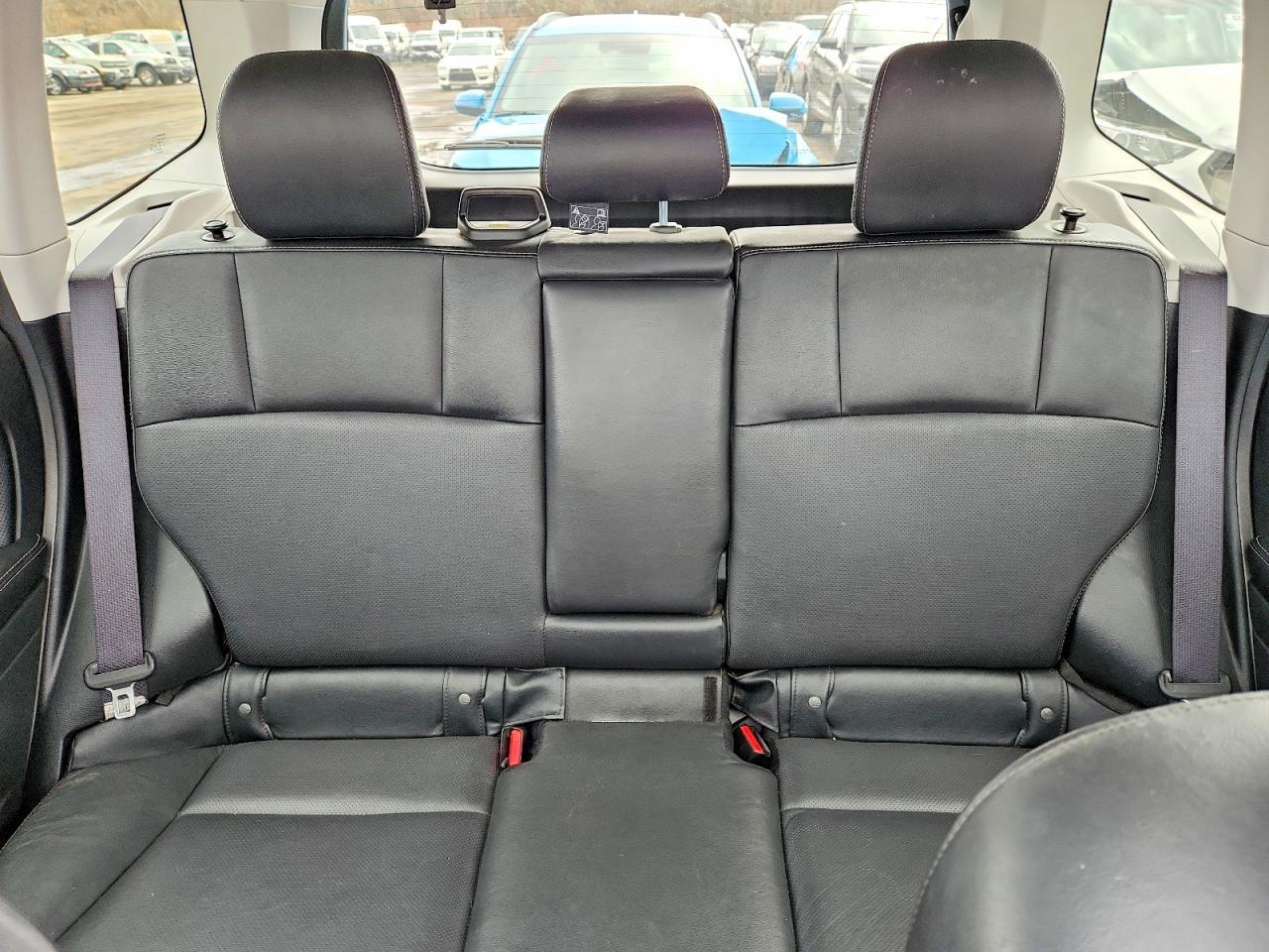 2015 Subaru Forester 2.5I Limited - zdjęcie 10