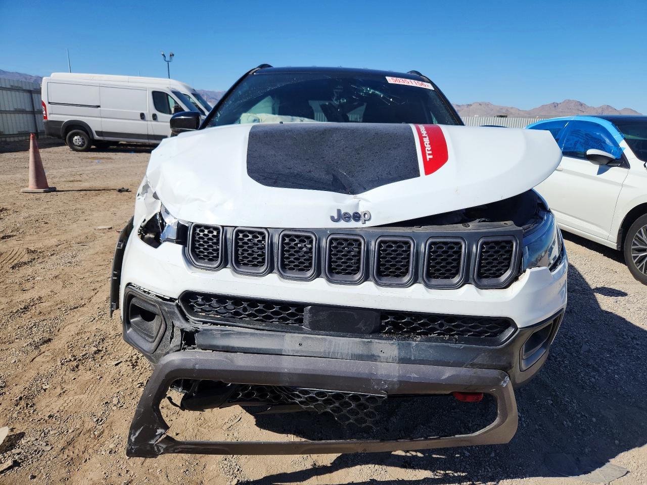 2023 Jeep Compass Trailhawk - zdjęcie 5