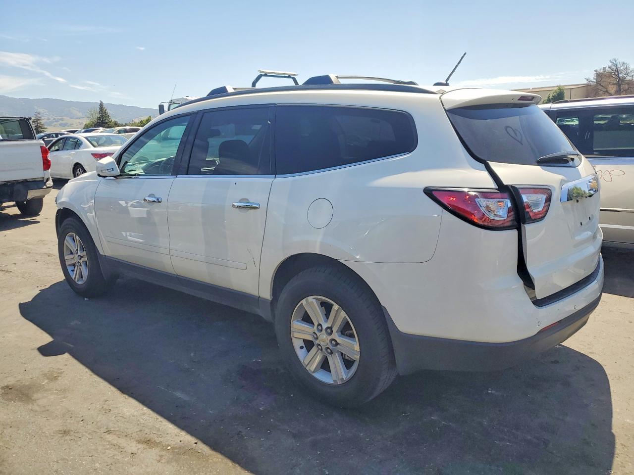 2014 Chevrolet Traverse Lt - zdjęcie 2