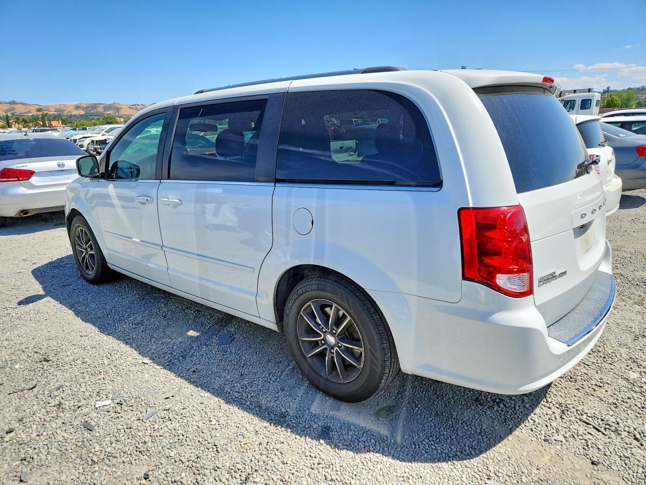 2017 Dodge Grand Caravan Sxt - zdjęcie 2