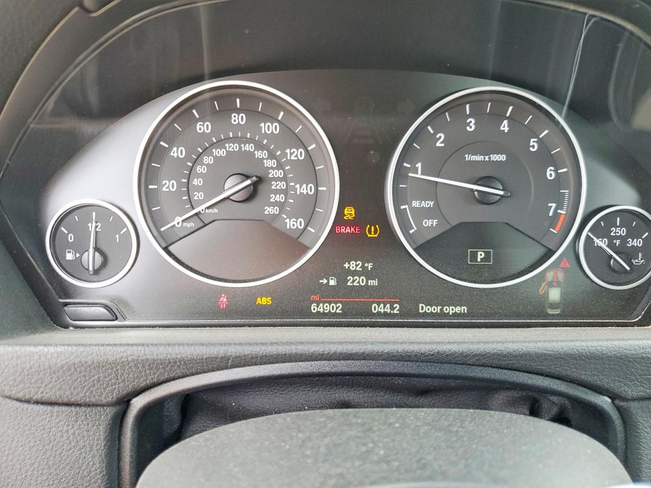2016 BMW 320 Xi - zdjęcie 9