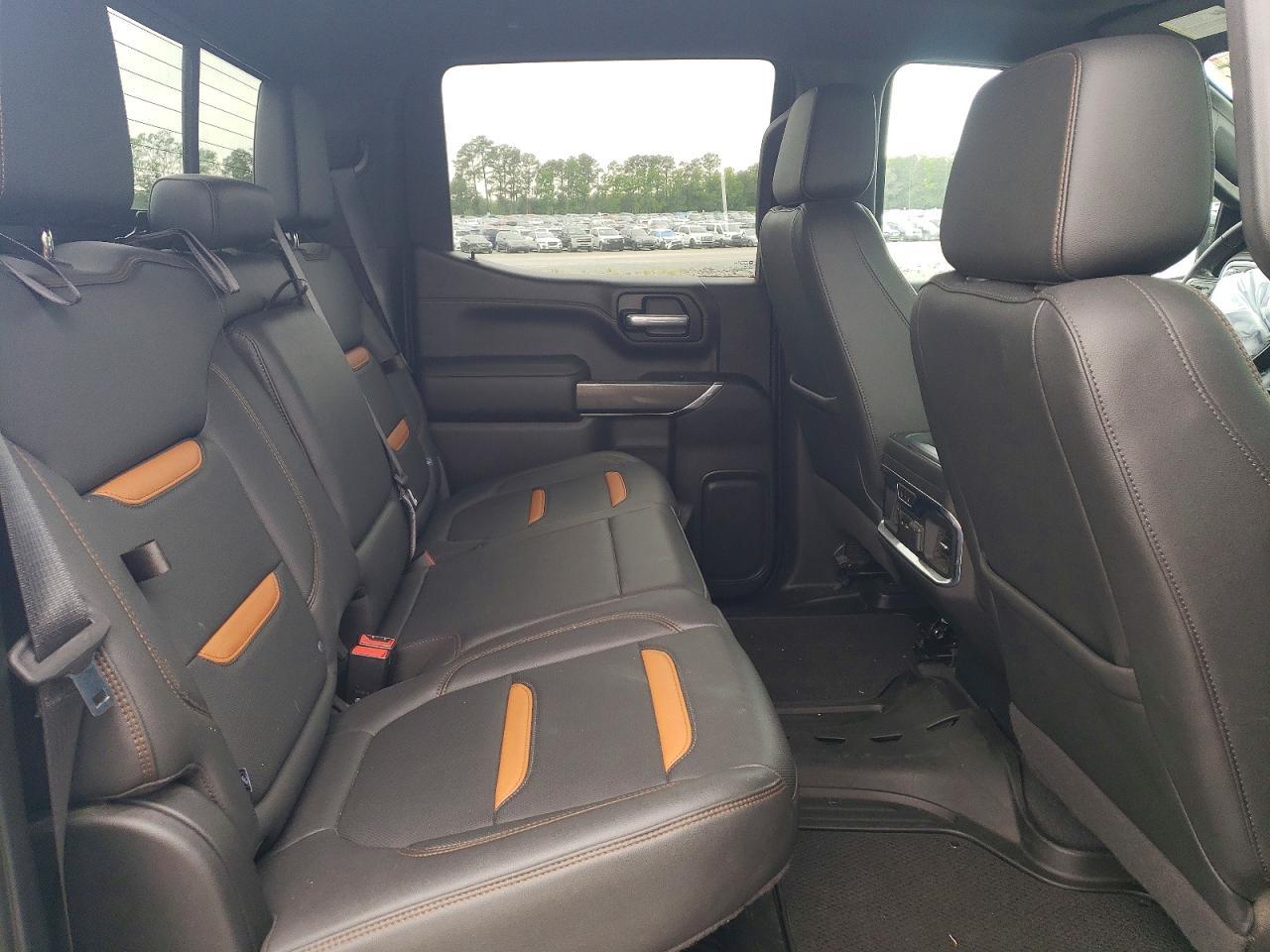 2021 GMC Sierra K1500 At4 - zdjęcie 10