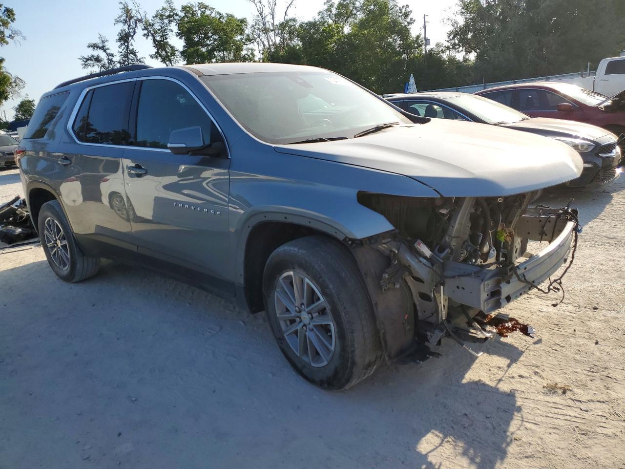 2023 Chevrolet Traverse Lt - zdjęcie 4