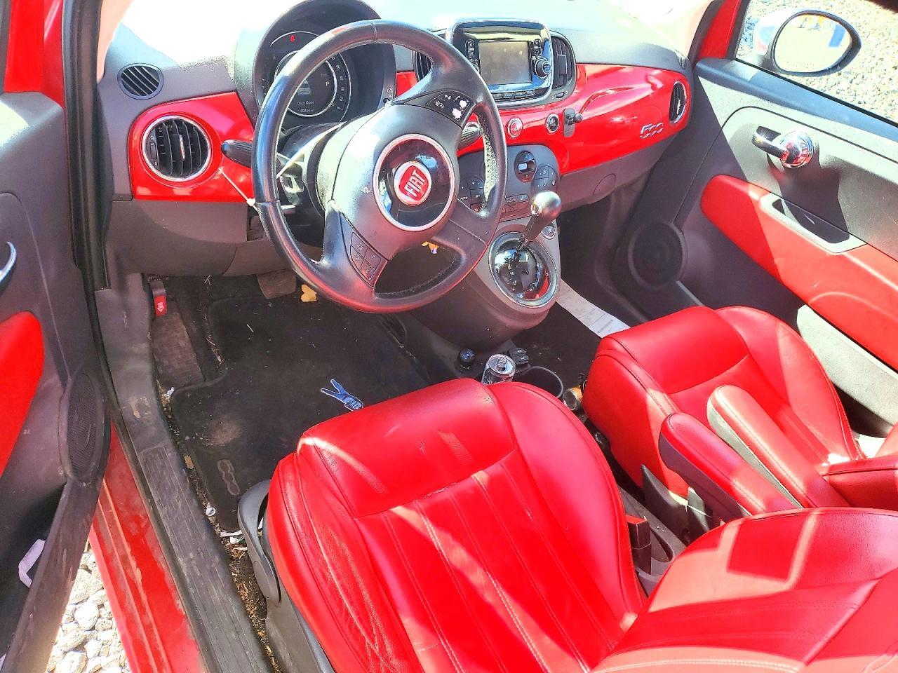 2017 Fiat 500 Lounge - zdjęcie 8