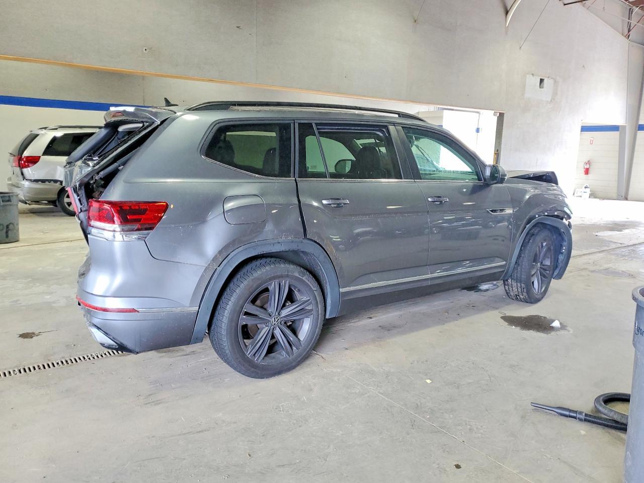 2021 Volkswagen Atlas Se - zdjęcie 3